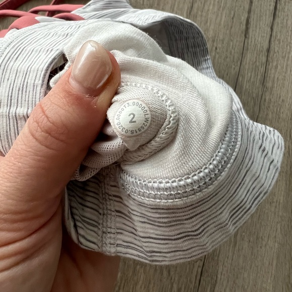Lululemon Energy Bra Gray and Rose size 2 - Picture 4 of 5